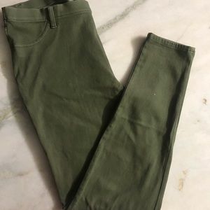 Green Time and Tru Jeggings